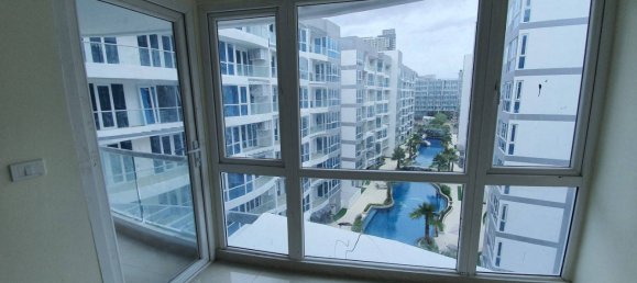 1 bedroom Condo in Pattaya, Thailand No. 1171 2