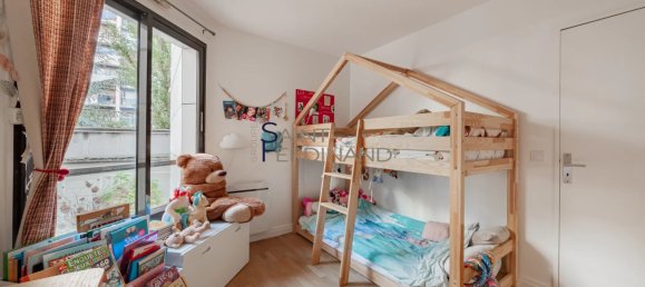 3 bedrooms Apartment in Paris, France No. 172287 12