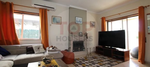 4 bedrooms House in Faro, Portugal No. 130949 8