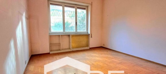 5 rooms Apartment in Rome, Italy No. 74266 18