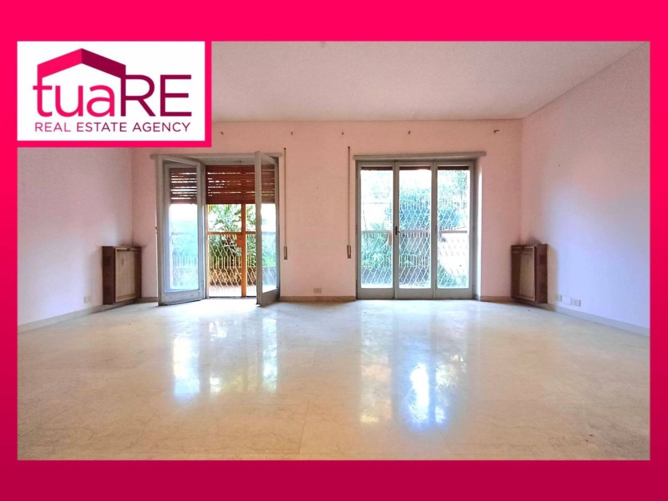 5 rooms Apartment in Rome, Italy No. 74266