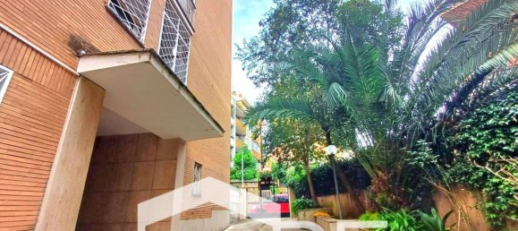 5 rooms Apartment in Rome, Italy No. 74266 8