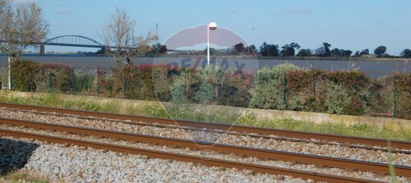 9 bedrooms Building in Vila Franca de Xira, Portugal No. 74467 3