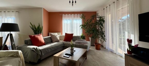 3 Schlafzimmer Villa in Bedarieux, France, Nr. 190164 2