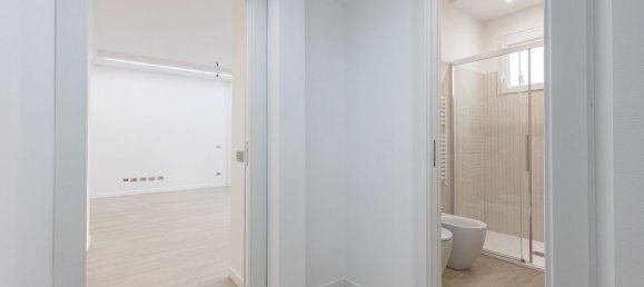 3 rooms Apartment in Rome, Italy No. 272335 35