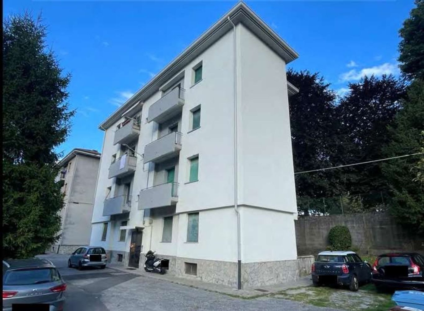 2 rooms Apartment in Como, Italy No. 6847