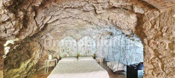 6 bedrooms Villa in Rosignano Marittimo, Italy No. 222234 5