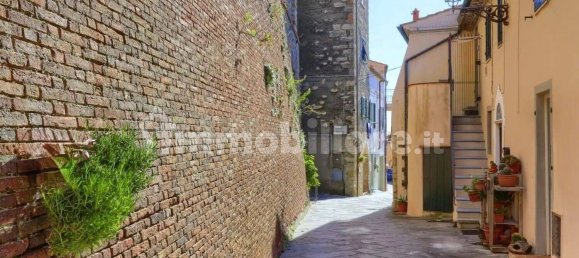 6 bedrooms Villa in Rosignano Marittimo, Italy No. 222234 3