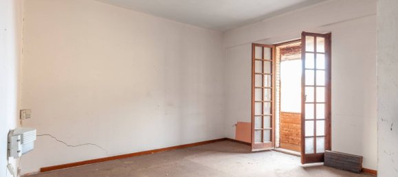 Edificio de 14 habitaciónes en Città della Pieve, Italy No. 229763 13