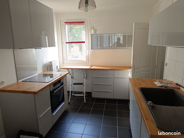 2 bedrooms Apartment in Lys-lez-Lannoy, France No. 280954