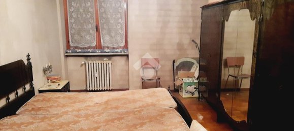 2 bedrooms Apartment in Turin, Italy No. 52334 5