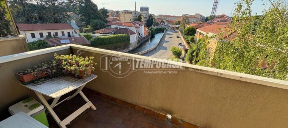2 rooms Apartment in Legnano, Italy No. 318536 7
