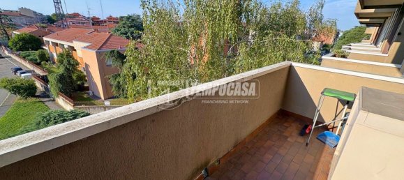 2 rooms Apartment in Legnano, Italy No. 318536 8