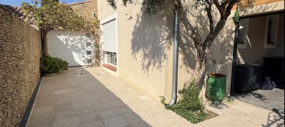 3 bedrooms Villa in Istres, France No. 342440 9