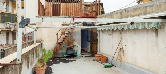 4 bedrooms Apartment in Catania, Italy No. 64763 15