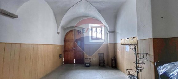 5 rooms Apartment in Città di Castello, Italy No. 157180 4