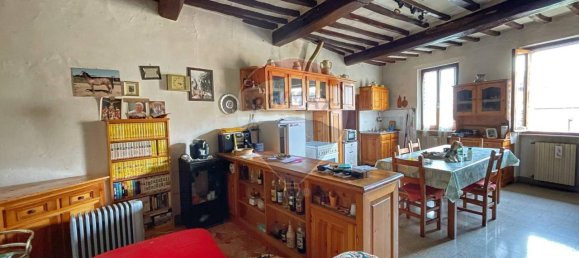 5 rooms Apartment in Città di Castello, Italy No. 157180 13