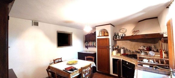 3-salle Appartement à Arezzo, Italy No. 214610 27
