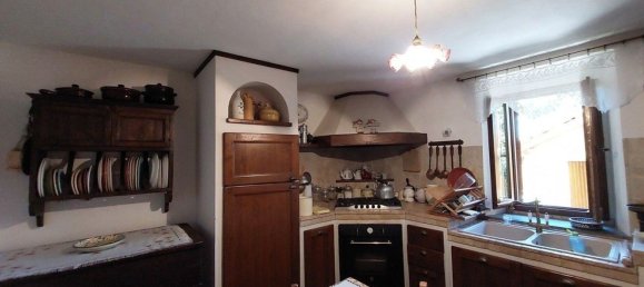 3-salle Appartement à Arezzo, Italy No. 214610 31