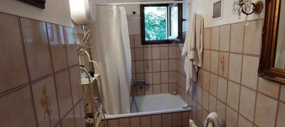 3-salle Appartement à Arezzo, Italy No. 214610 13