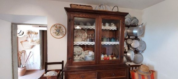 3-salle Appartement à Arezzo, Italy No. 214610 28