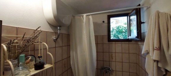 3-salle Appartement à Arezzo, Italy No. 214610 14