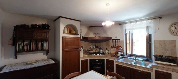 3-salle Appartement à Arezzo, Italy No. 214610 30