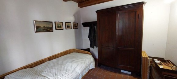 3-salle Appartement à Arezzo, Italy No. 214610 12