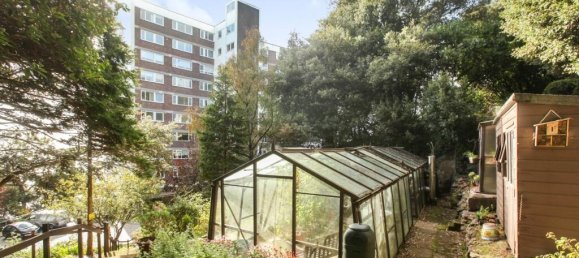 Apartment in Torquay, United Kingdom No. 2638 24