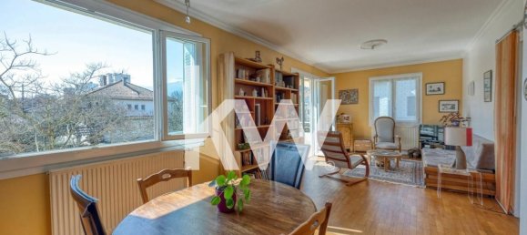 4 bedrooms House in Echirolles, France No. 205559 3