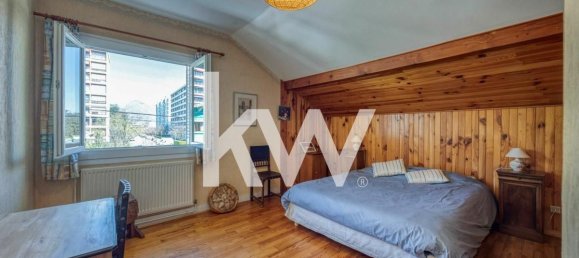 4 bedrooms House in Echirolles, France No. 205559 18