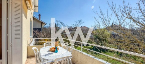 4 bedrooms House in Echirolles, France No. 205559 10