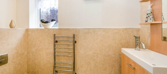 4 bedrooms House in Barnsley, United Kingdom No. 2441 11