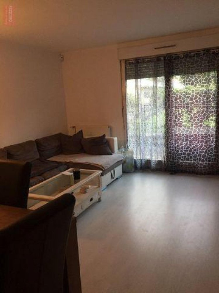 Apartamento com 3 quartos em condomínio em Gagny, France N.º 34644