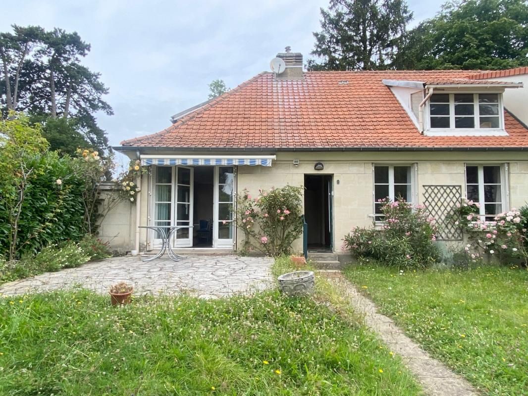 4 bedrooms House in La Celle-Saint-Cloud, France No. 174996