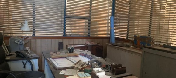 800m² Warehouse in Melito di Napoli, Italy No. 74102 12