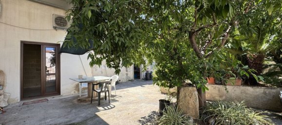 3 bedrooms House in Surbo, Italy No. 353896 22