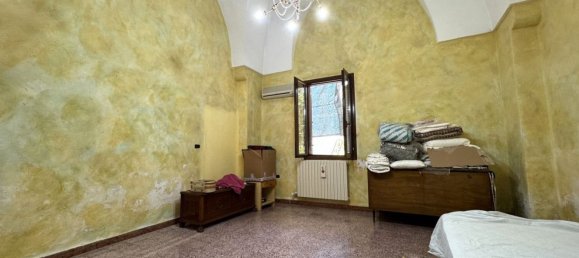 3 bedrooms House in Surbo, Italy No. 353896 4