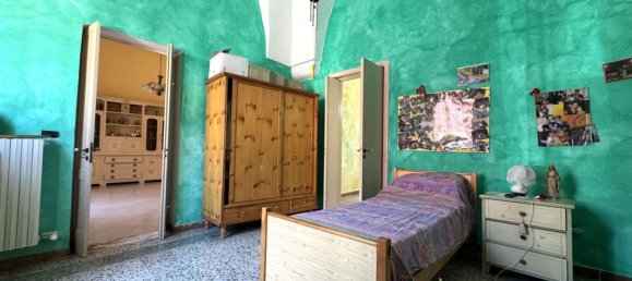 3 bedrooms House in Surbo, Italy No. 353896 5