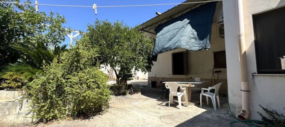 3 bedrooms House in Surbo, Italy No. 353896 20