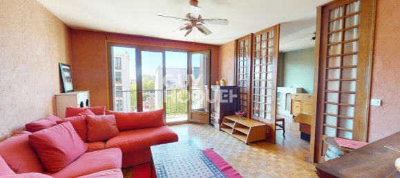 2 Schlafzimmer Wohnung in Les Lilas, France, Nr. 161579 2