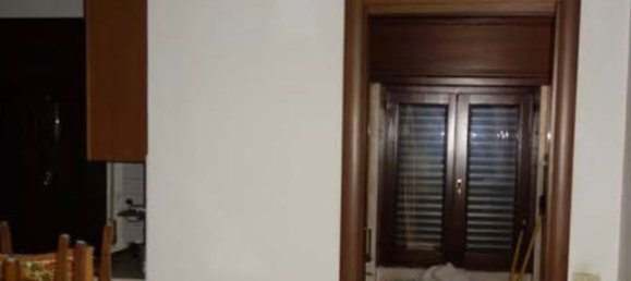 3 rooms Apartment in Buscate, Italy No. 89606 4