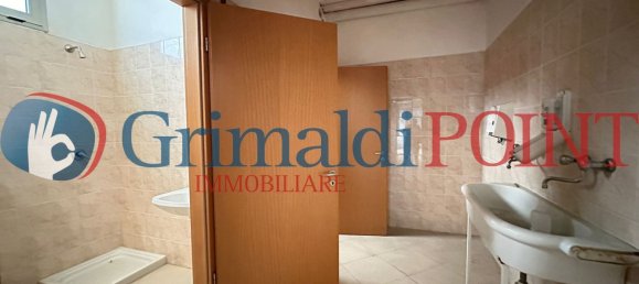 521m² Office in Trepuzzi, Italy No. 57734 17