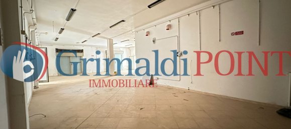 521m² Office in Trepuzzi, Italy No. 57734 22
