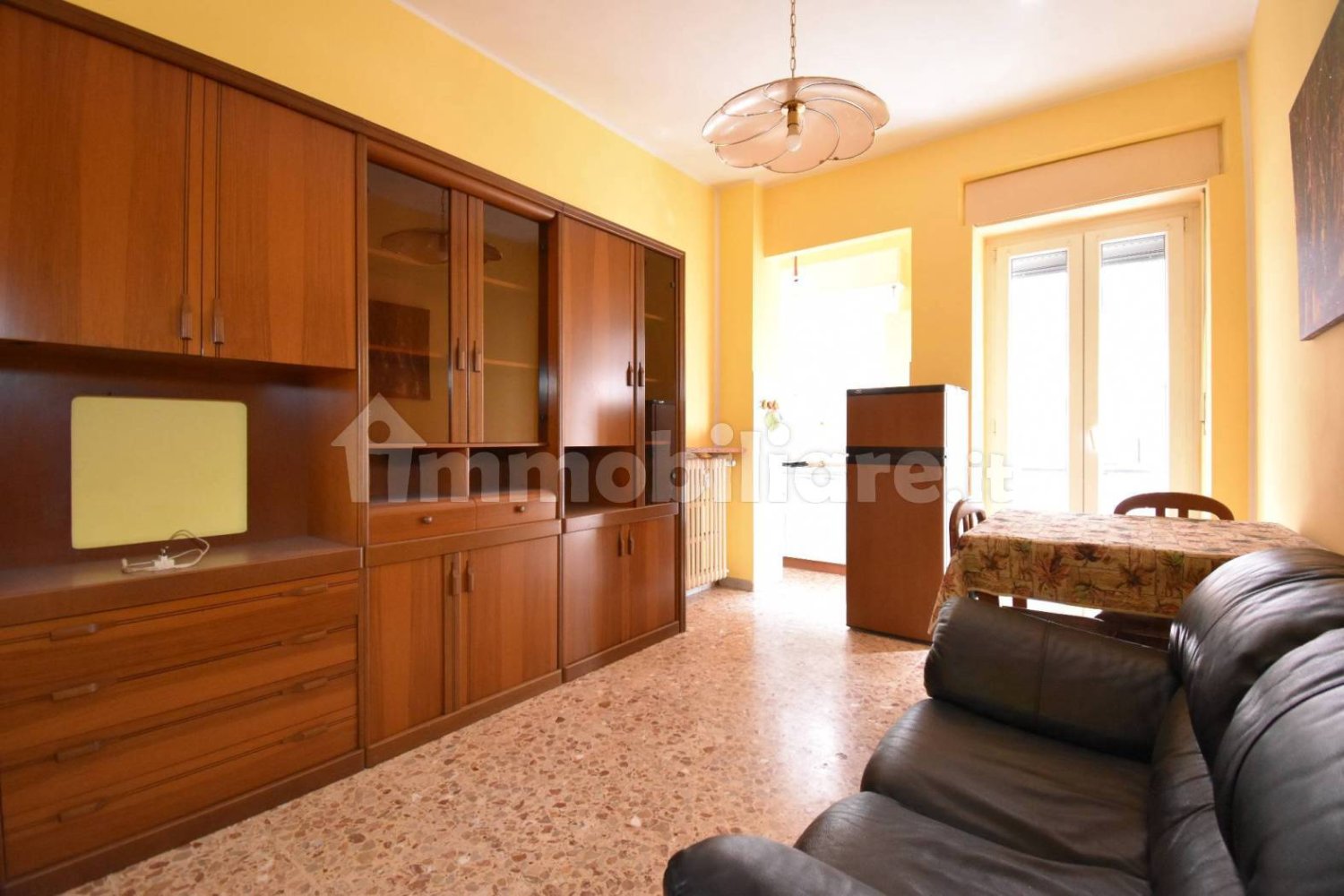 1 غرف نوم شقة في Rivoli, Italy رقم 336294