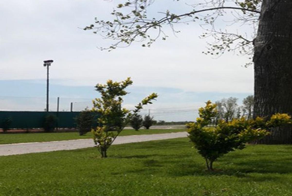  Land in Ezeiza, Argentina No. 35559