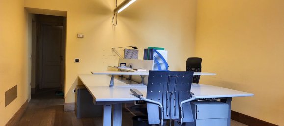 130m² Office in Rome, Italy No. 221806 11
