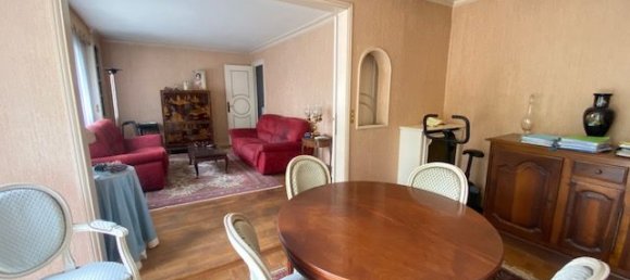 3 Schlafzimmer Haus in Montmorency, France, Nr. 183826 2