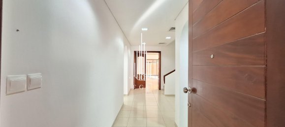 4 chambres Villa à Abu Dhabi Gate City, UAE No. 39172 19