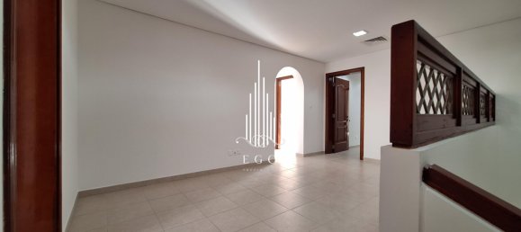 4 chambres Villa à Abu Dhabi Gate City, UAE No. 39172 12